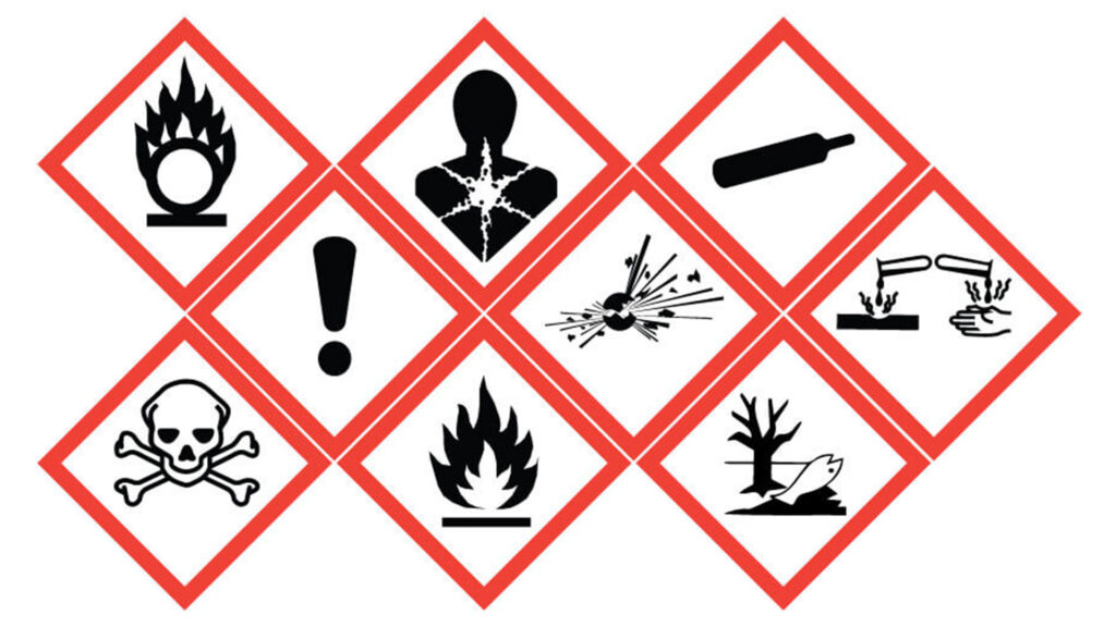 علائم اخطار روی مواد شیمیایی